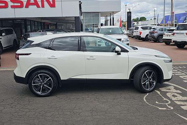 2024 Nissan QASHQAI ST-L J12
