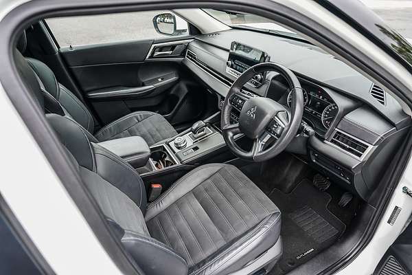 2022 Mitsubishi Outlander Aspire ZM