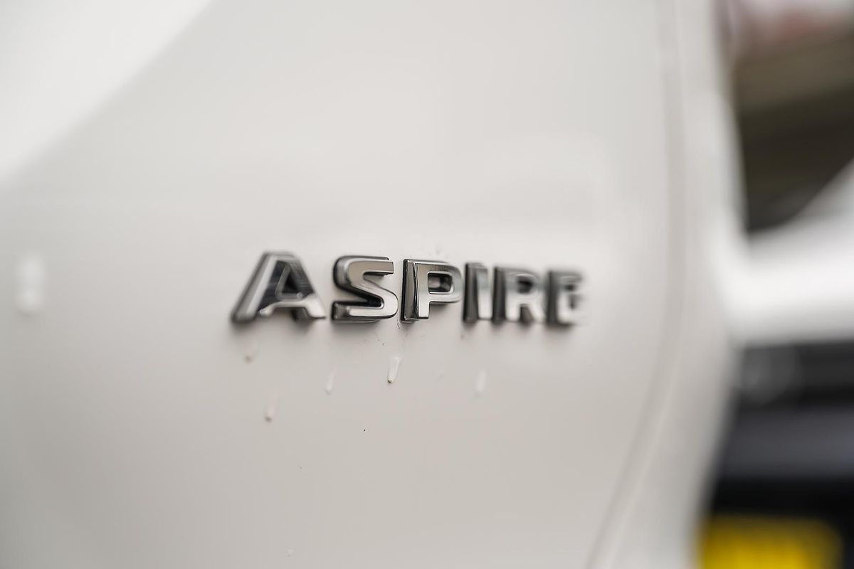 2022 Mitsubishi Outlander Aspire ZM