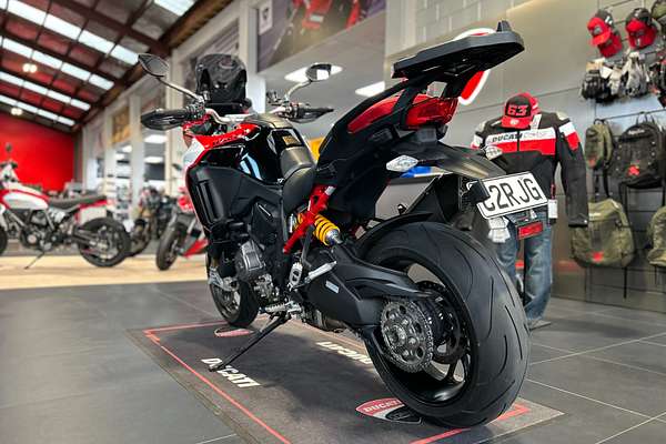 2023 Ducati MULTISTRADA V4 PIKES PEAK
