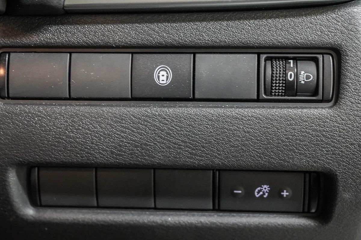 2024 Nissan X-TRAIL ST T33