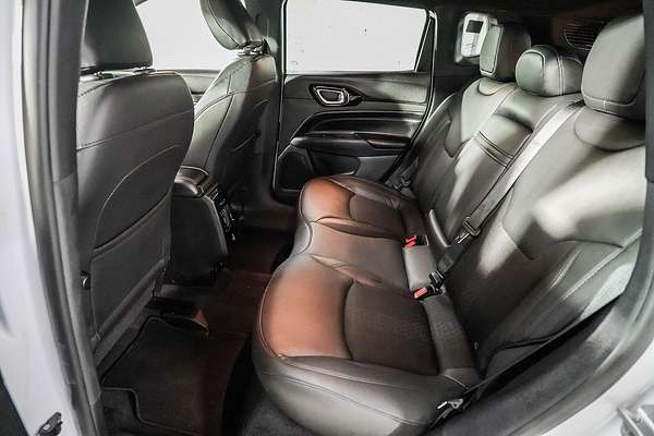 2022 Jeep Compass Night Eagle M6