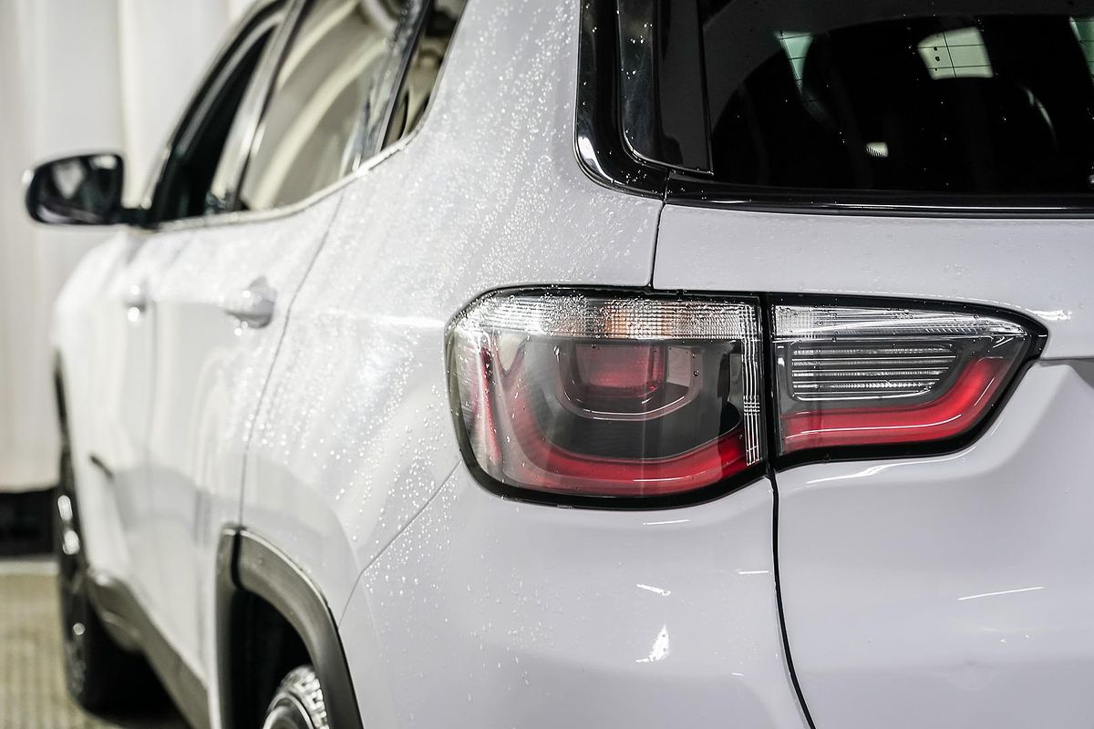 2022 Jeep Compass Night Eagle M6