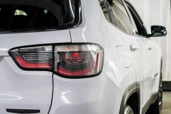 2022 Jeep Compass Night Eagle M6
