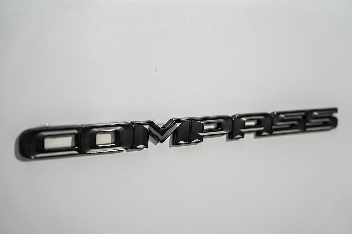 2022 Jeep Compass Night Eagle M6