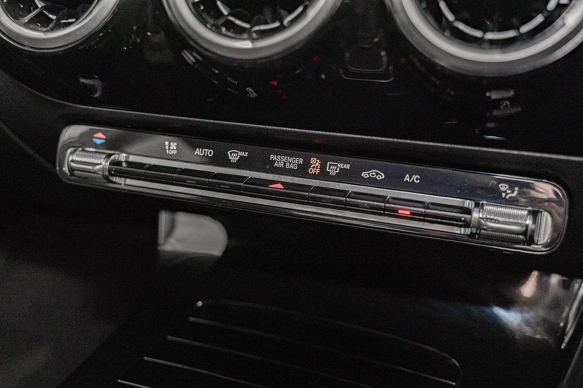 2019 Mercedes-Benz A-Class A180 V177