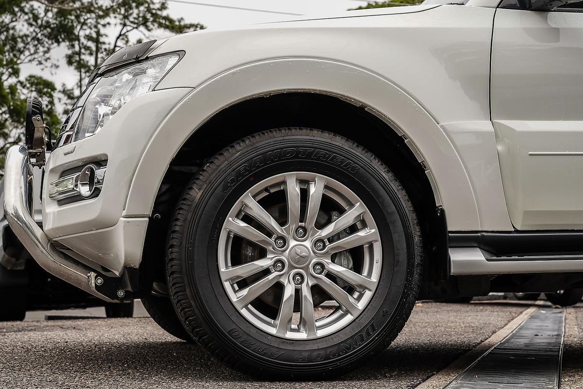 2020 Mitsubishi Pajero GLS NX