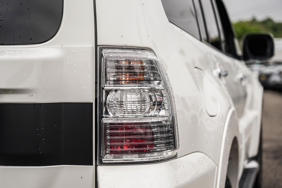 2020 Mitsubishi Pajero GLS NX