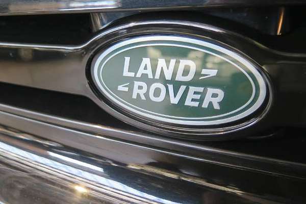 2020 Land Rover DEFENDER P400 HSE L663