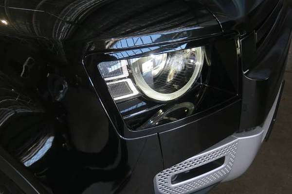 2020 Land Rover DEFENDER P400 HSE L663