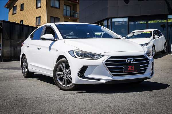 2018 Hyundai Elantra Active AD