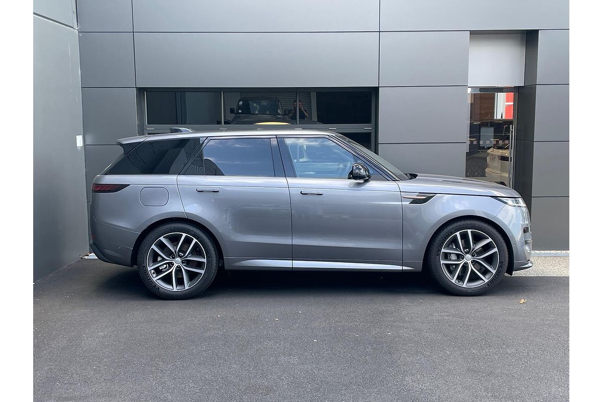 2025 Land Rover Range Rover Sport D250 Dynamic SE L461