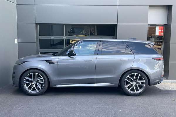 2025 Land Rover Range Rover Sport D250 Dynamic SE L461