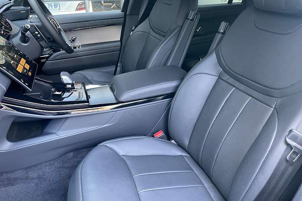 2025 Land Rover Range Rover Sport D250 Dynamic SE L461