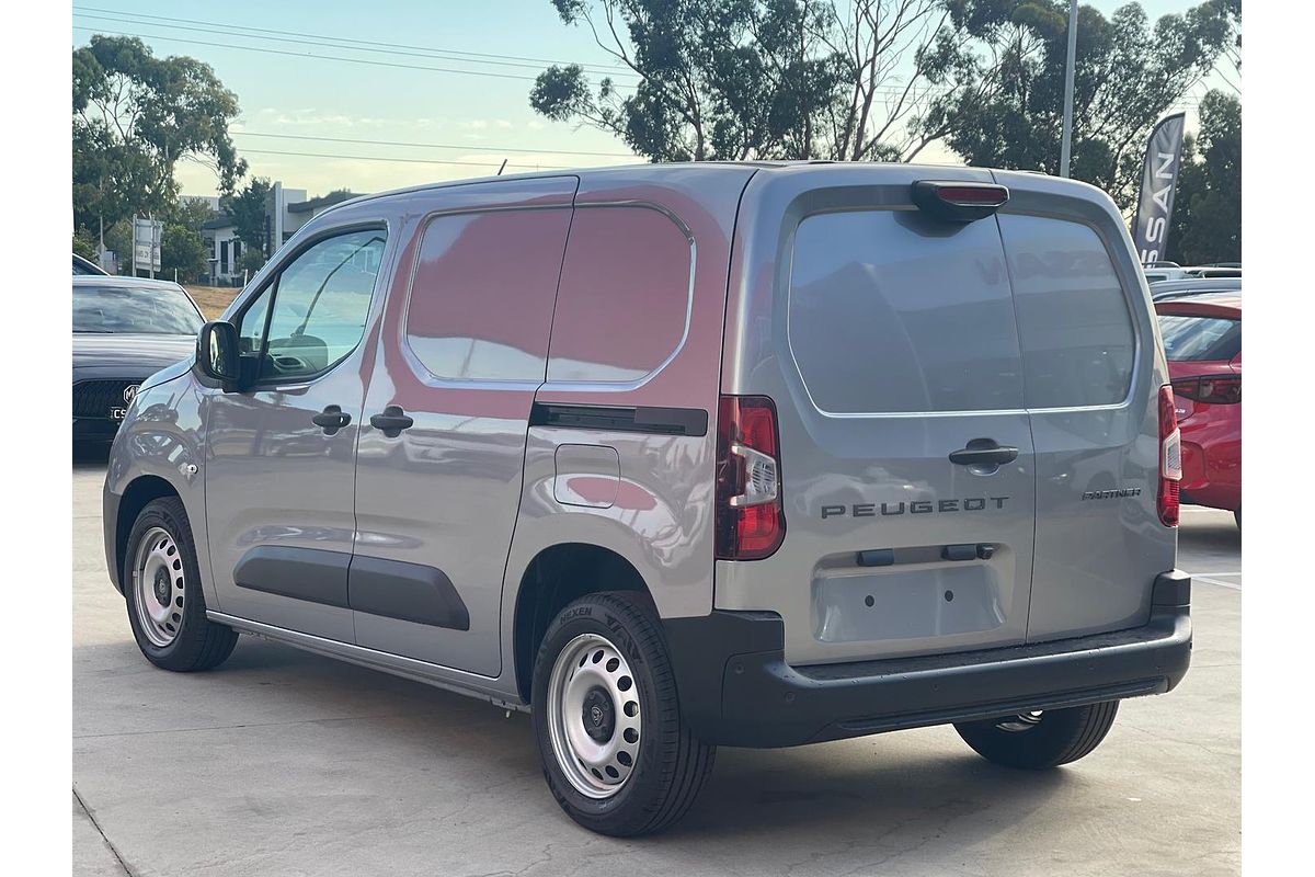 2024 Peugeot Partner Pro K9 SWB