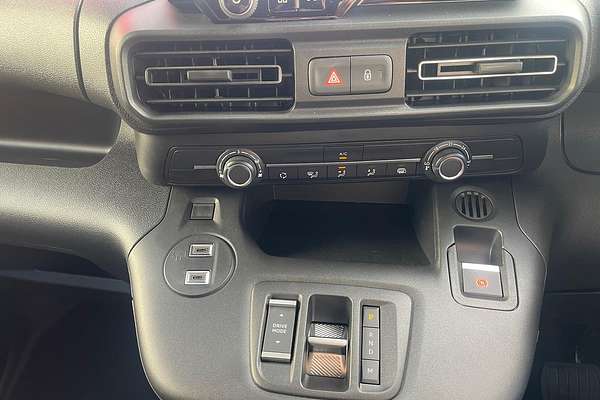 2024 Peugeot Partner Pro K9 SWB