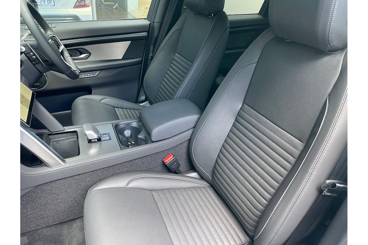 2024 Land Rover Discovery Sport P250 Dynamic SE L550