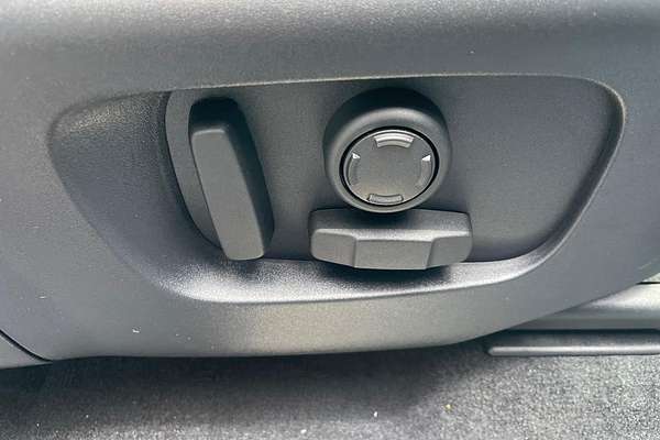 2024 Land Rover Discovery Sport P250 Dynamic SE L550