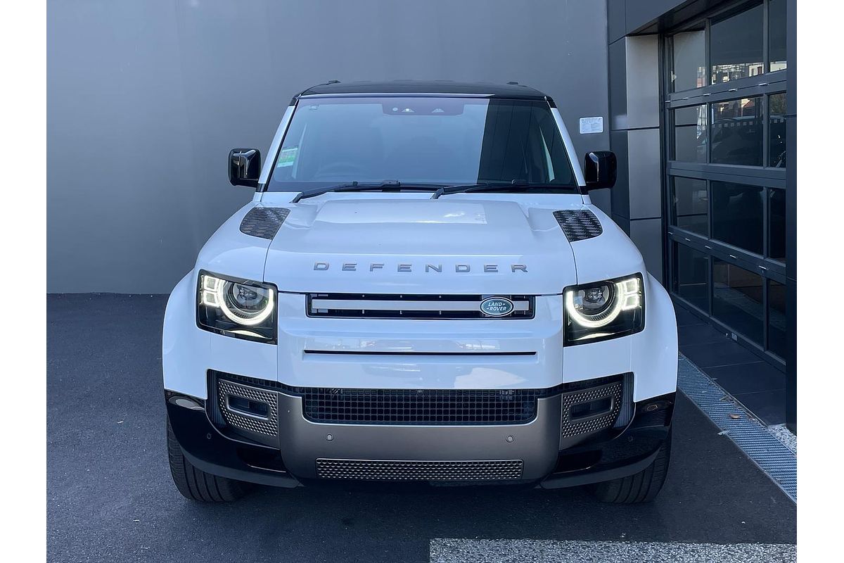 2024 Land Rover Defender 110 P400e X-Dynamic HSE L663
