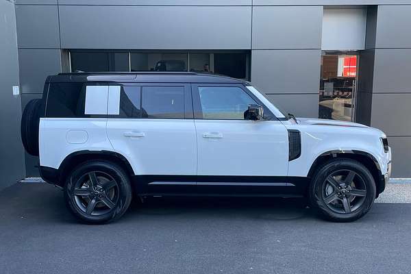 2024 Land Rover Defender 110 P400e X-Dynamic HSE L663