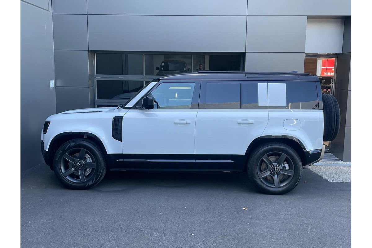 2024 Land Rover Defender 110 P400e X-Dynamic HSE L663