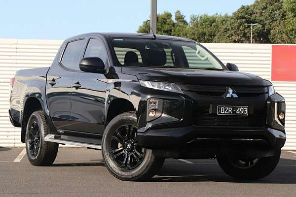 2022 Mitsubishi Triton GLX-R MR 4X4