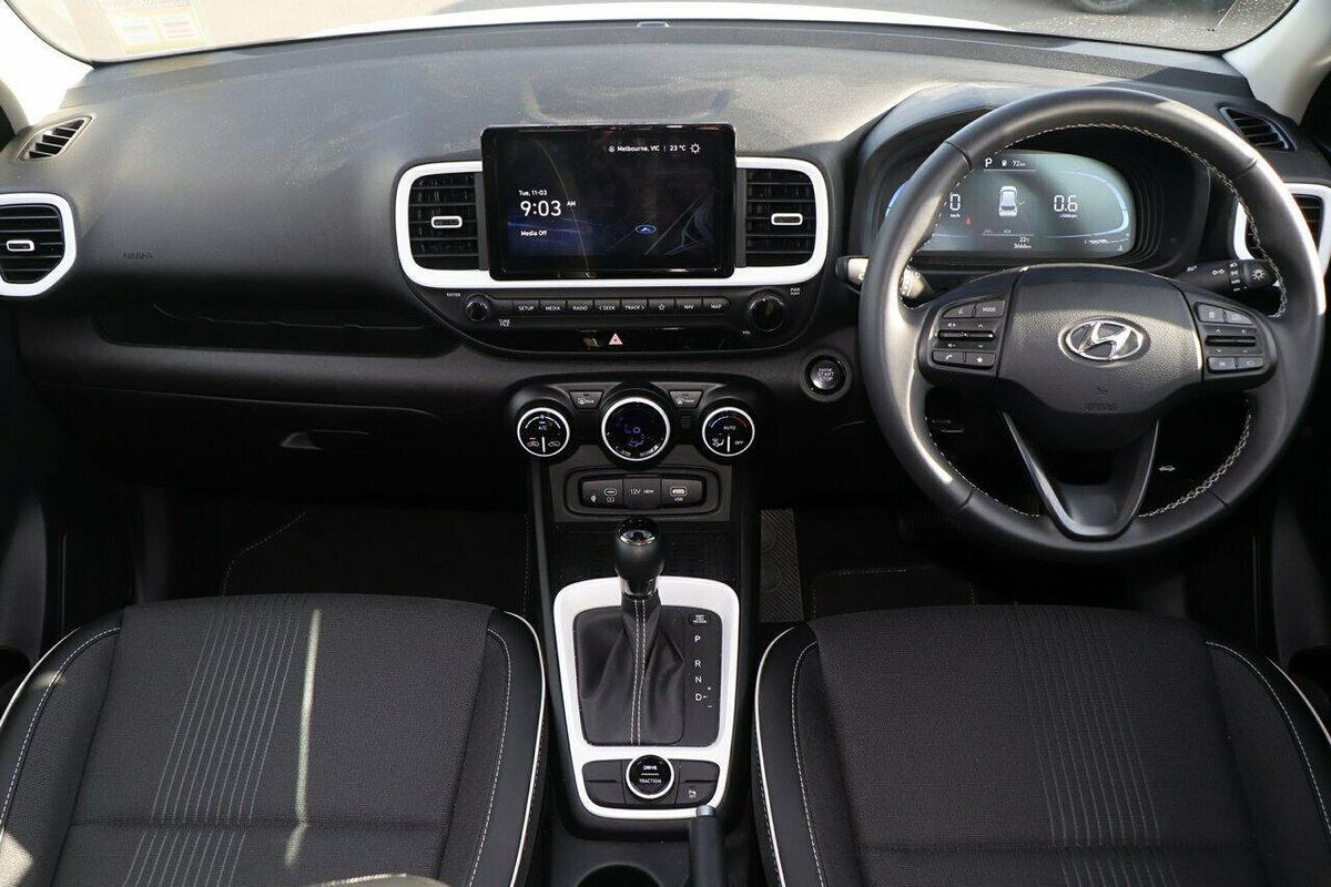 2024 Hyundai Venue Elite QX.V5
