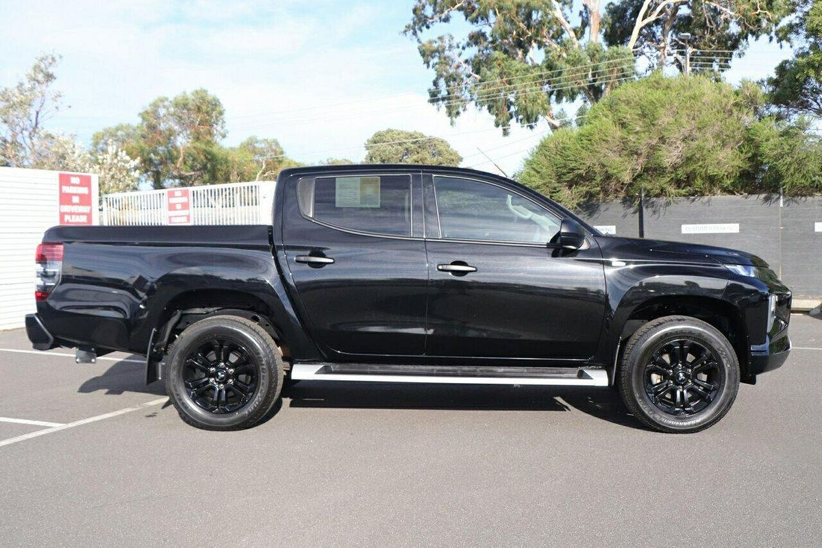 2022 Mitsubishi Triton GLX-R MR 4X4