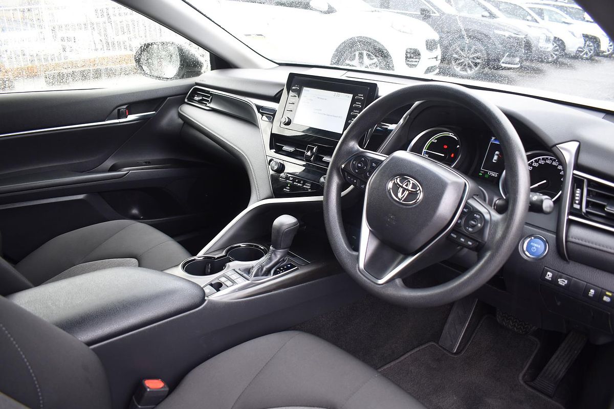 2024 Toyota Camry Ascent AXVH70R