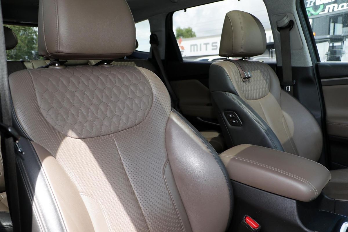 2018 Hyundai Santa Fe Highlander DM5 Series II
