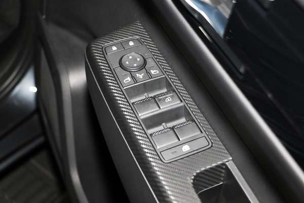 2024 Mitsubishi Triton GLS MV 4X4