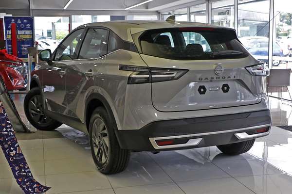2025 Nissan QASHQAI ST J12