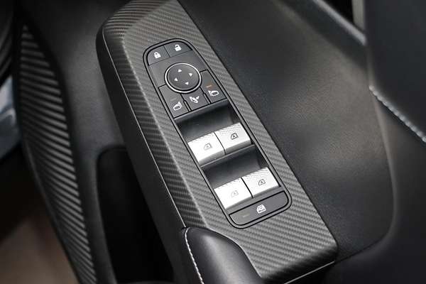 2024 Mitsubishi Outlander PHEV Aspire ZM