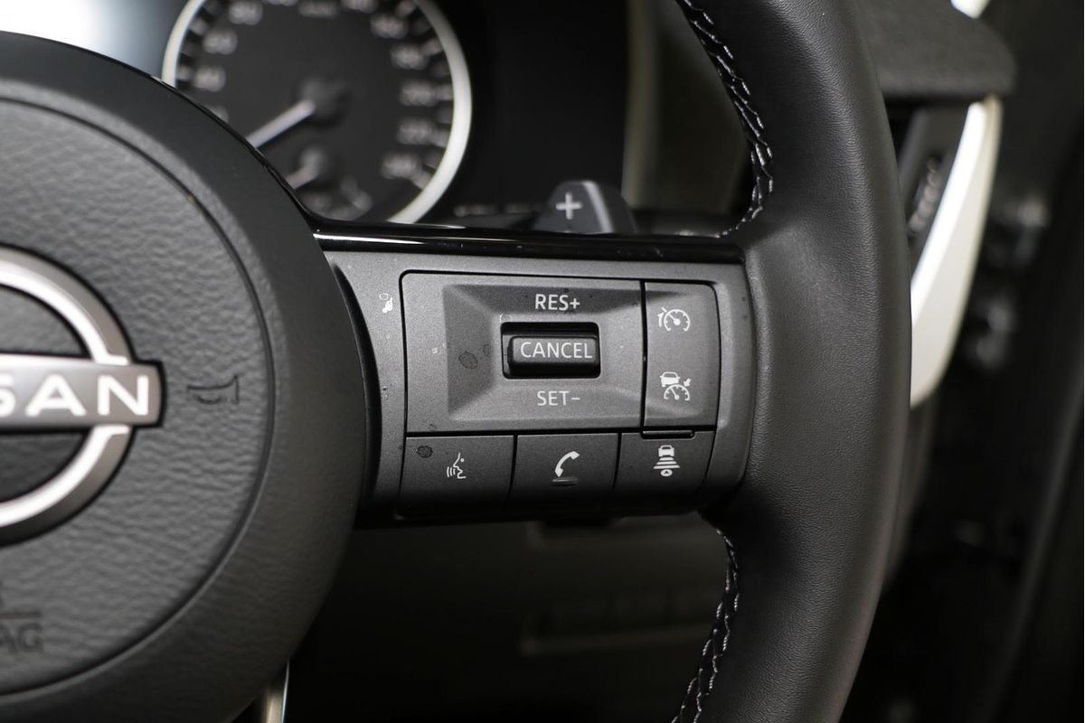 2025 Nissan QASHQAI ST J12