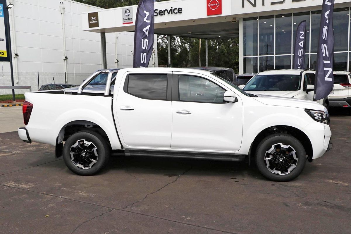 2024 Nissan Navara ST-X D23 4X4
