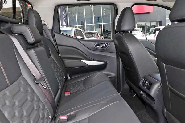 2024 Nissan Navara ST-X D23 4X4