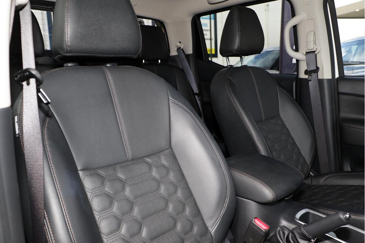 2024 Nissan Navara ST-X D23 4X4
