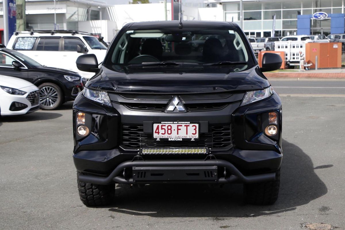 2022 Mitsubishi Triton GLX MR 4X4