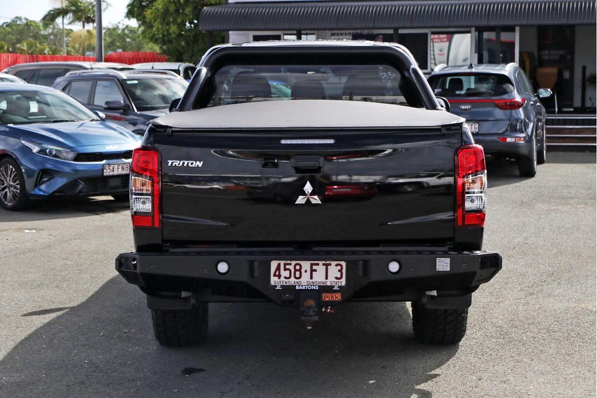 2022 Mitsubishi Triton GLX MR 4X4