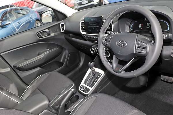 2024 Hyundai Venue Elite QX.V5