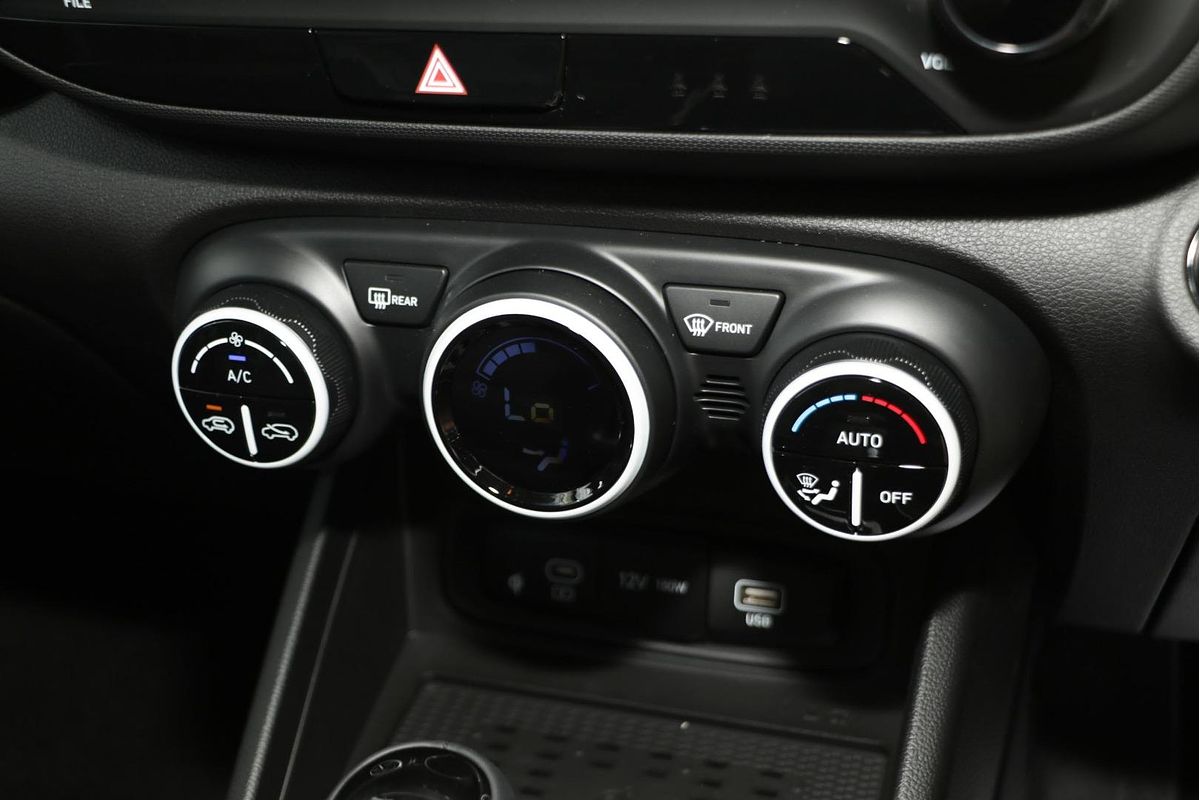 2024 Hyundai Venue Elite QX.V5