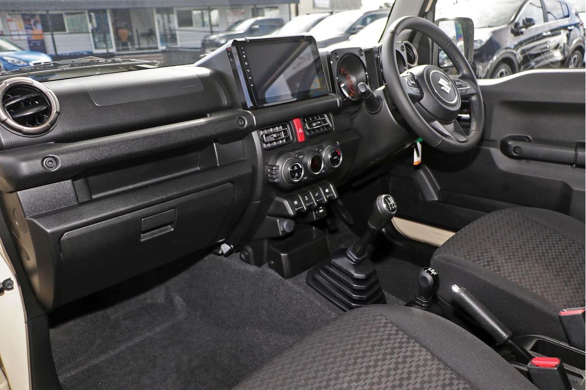 2023 Suzuki Jimny GLX GJ