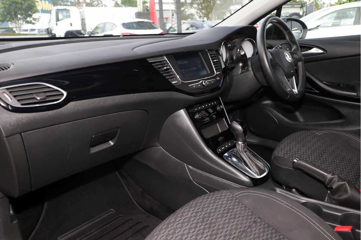 2019 Holden Astra R BK