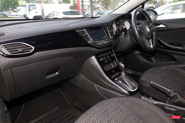 2019 Holden Astra R BK