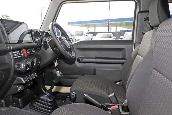 2023 Suzuki Jimny GLX GJ