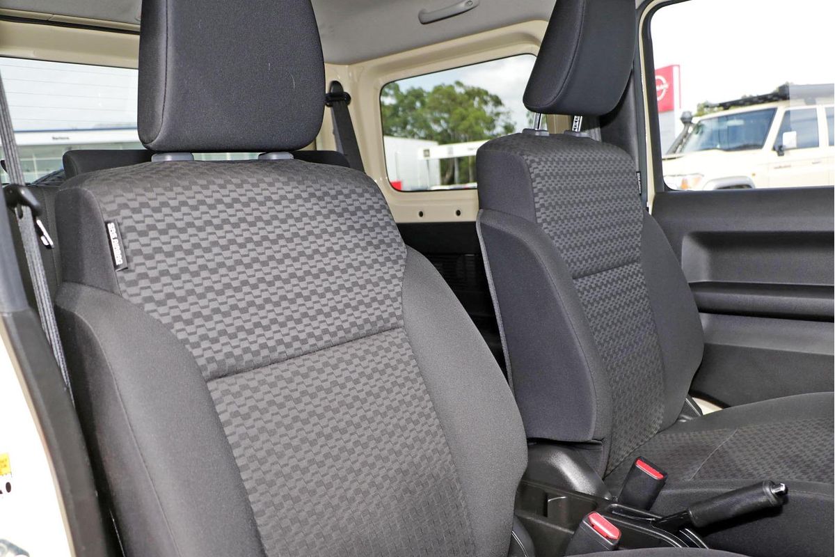 2023 Suzuki Jimny GLX GJ