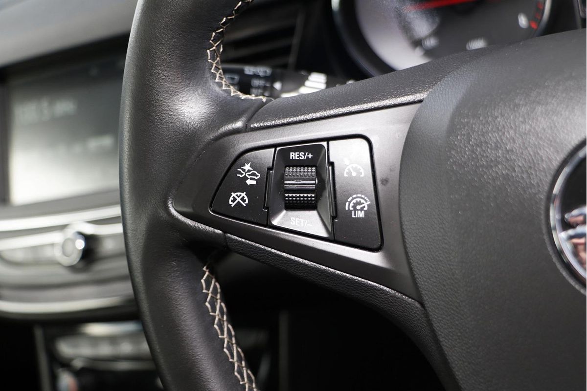 2019 Holden Astra R BK
