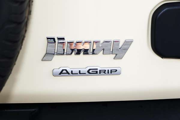 2023 Suzuki Jimny GLX GJ
