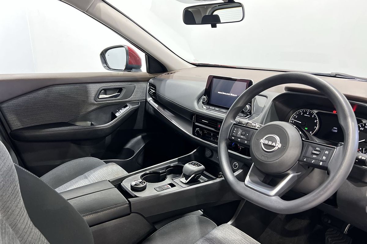 2023 Nissan X-TRAIL ST T33