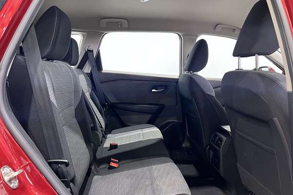 2023 Nissan X-TRAIL ST T33